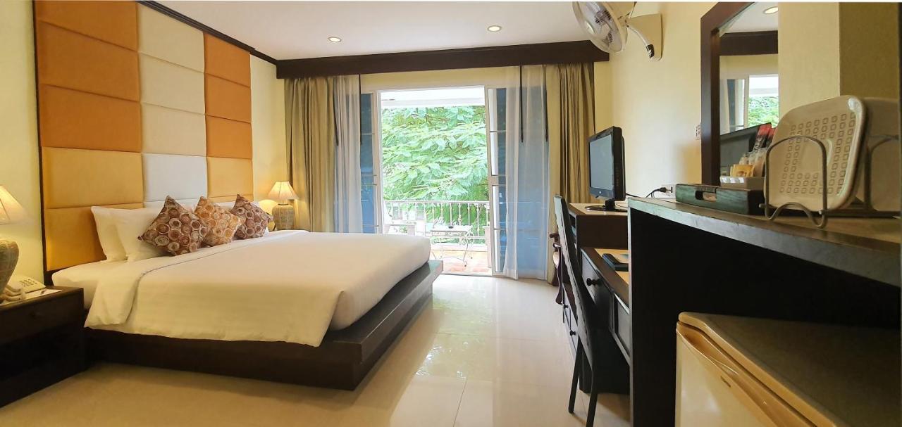 The Mareeya Place Kamala Beach Buitenkant foto