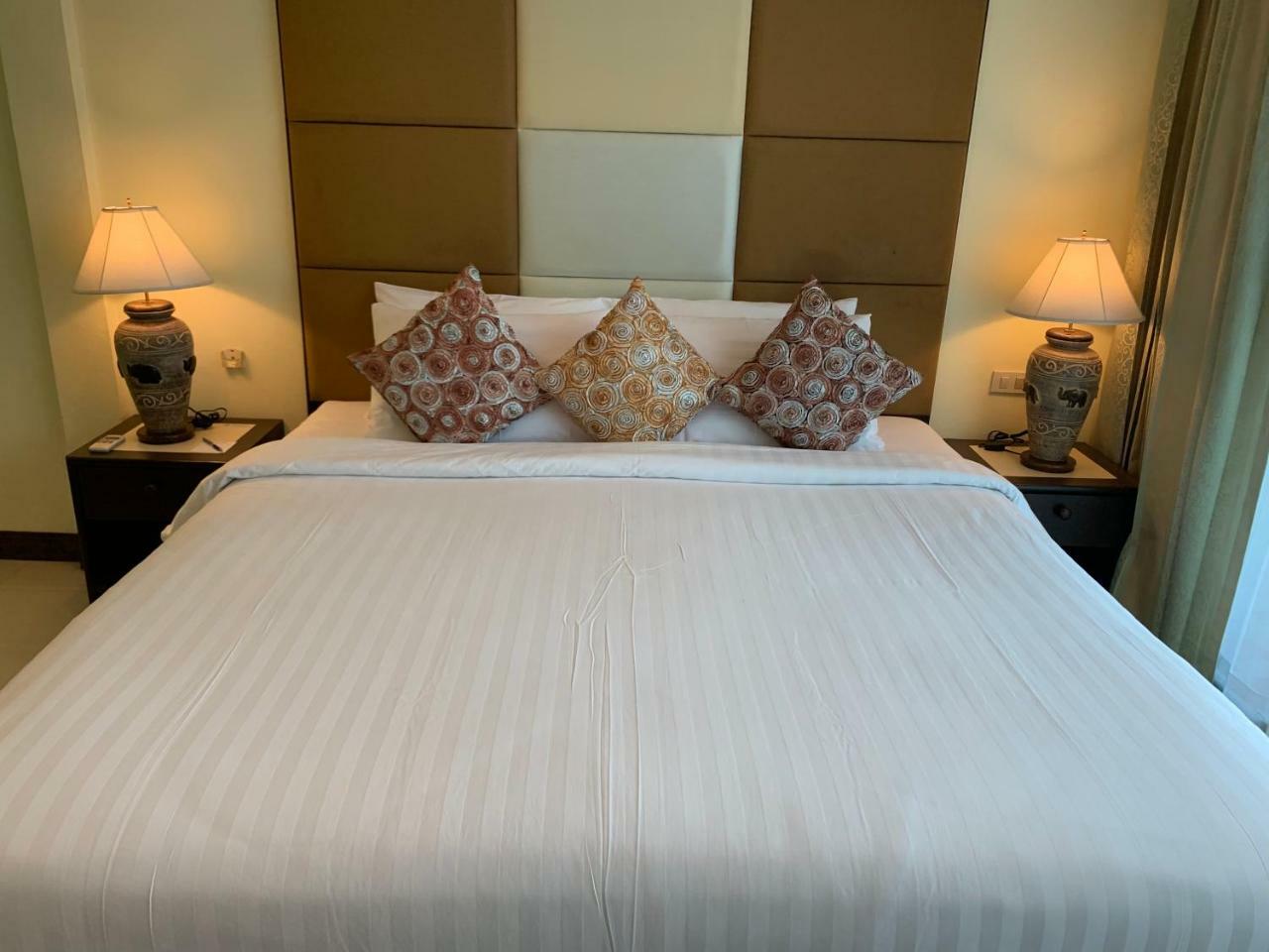 The Mareeya Place Kamala Beach Buitenkant foto